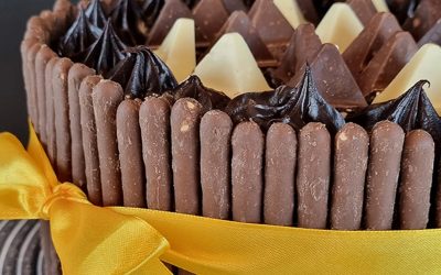 From Base to Beauty: How Family All-Purpose Flour Builds a Strong Tower Cake Business